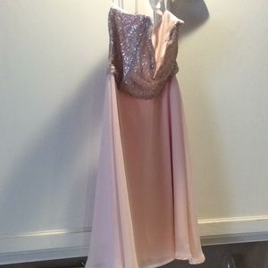 Beautiful blush strapless dress